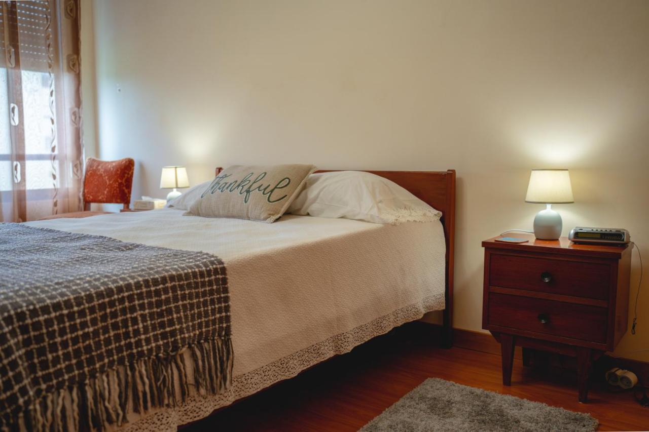Large Modern Ponta Delgada Apartment Exterior photo
